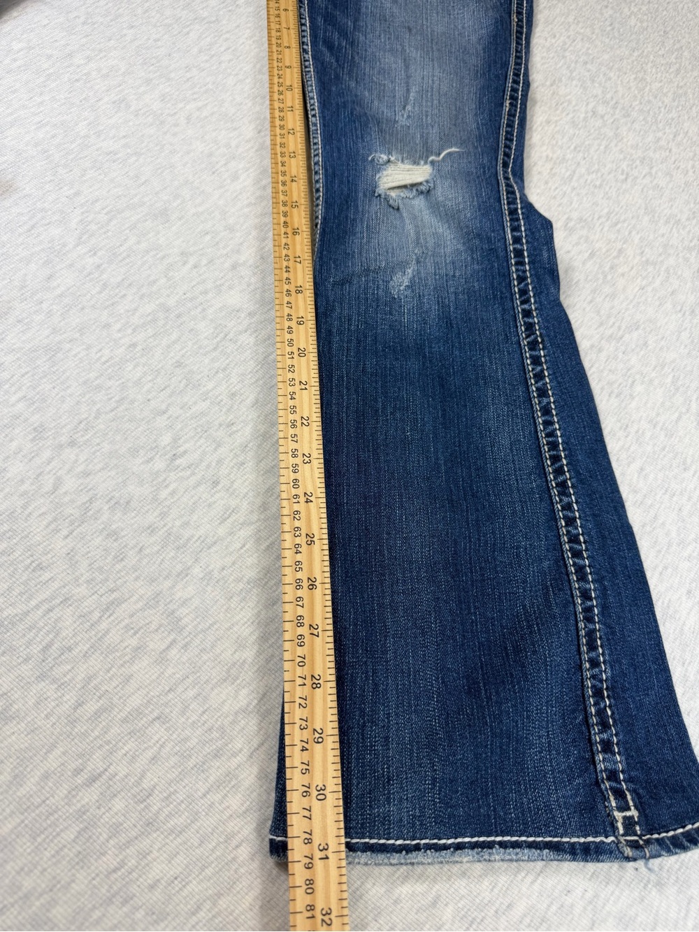 Silver Jeans Twisted Bootcut Distressed Low Rise Jeans Women’s 26 Y2K Western - Picture 11 of 15